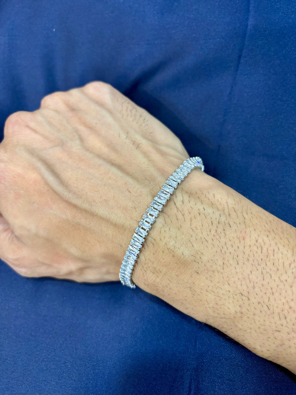 VANEZ Crystal Bracelet