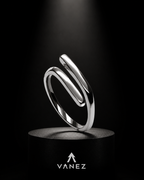 VANEZ Signature Ring