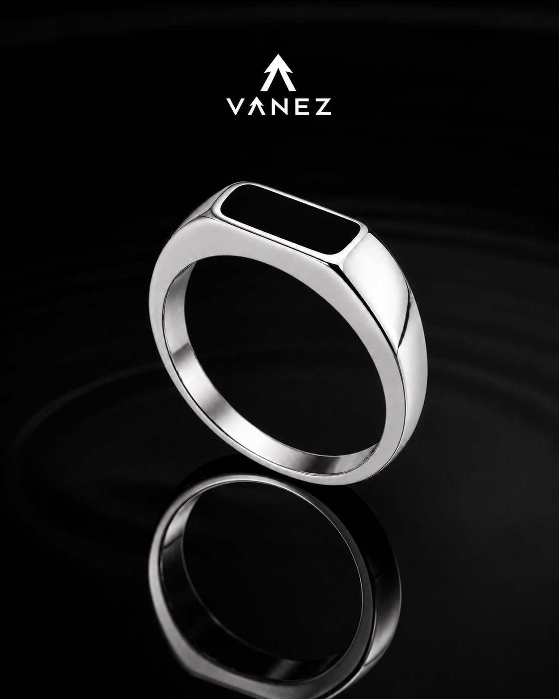 VANEZ Signet Statement Ring