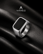 VANEZ Black Glass Stone Ring
