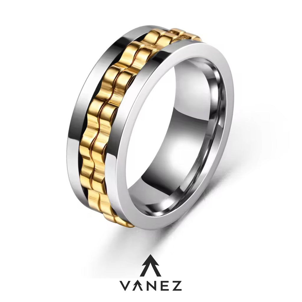 VANEZ Cuban Chain Cutout Ring
